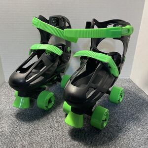 Adjustable Quad Roller Skates Shoes Youth Size 3-6 Outdoor Wheels Kids